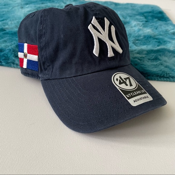 SOLD 47 New York Yankees Heritage Clean Up Adjustable Hat - Picture 3 of 15
